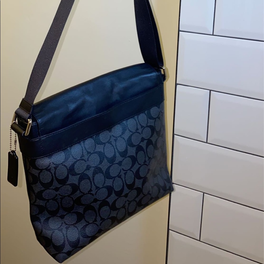 Coach messenger bag